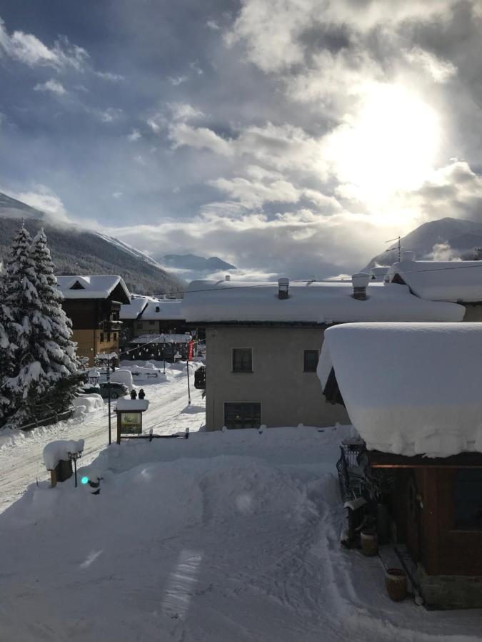 Hôtel Garni La Casetta à Livigno Extérieur photo