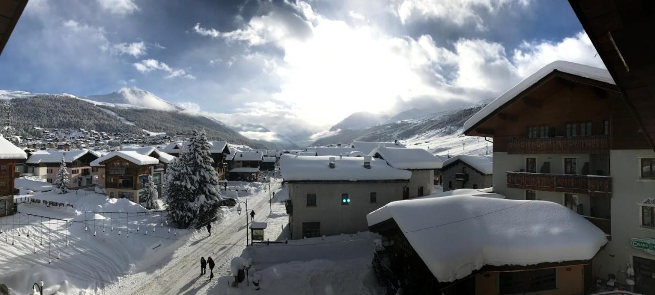 Hôtel Garni La Casetta à Livigno Extérieur photo